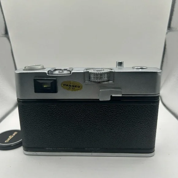 Vintage ARGUS Cintagon Automatic F: 2.8 45mm Film Shutter Sticks With Case